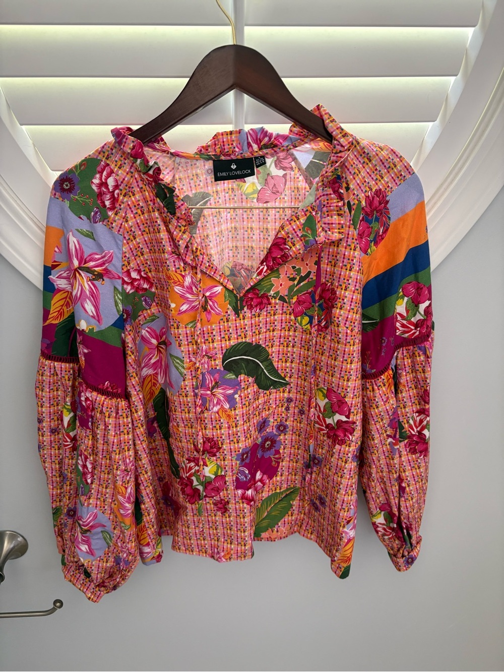 Emily Lovelock Emma Top in a multi-color pixel floral print sz small
